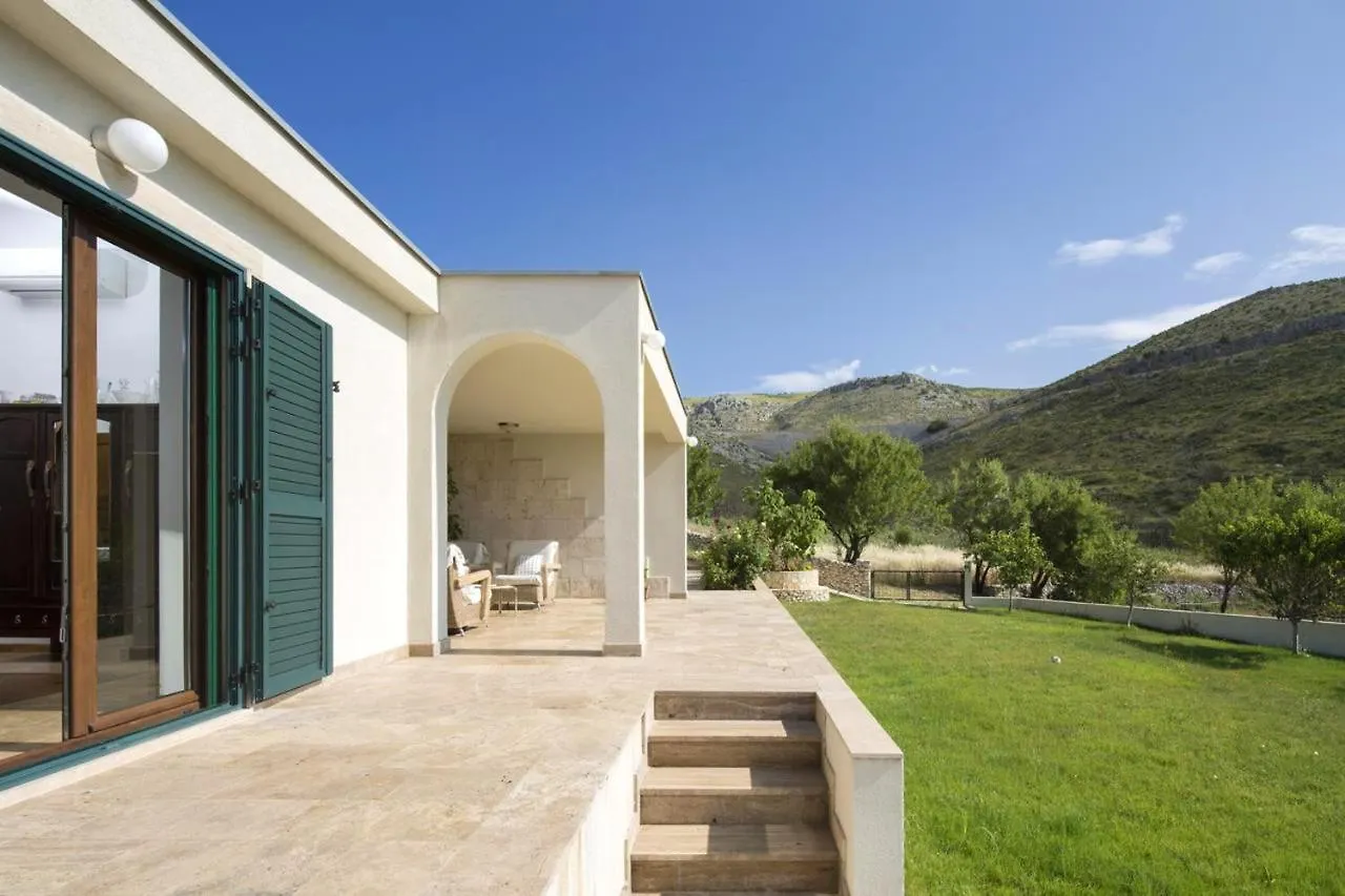 Panoramic Villa Prgomet: Sea View Retreat with Private Pool Plano 0*,  Croatia